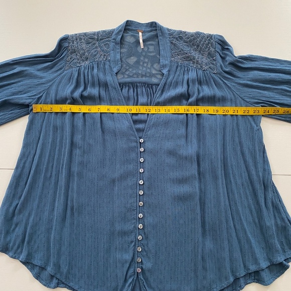 Free People Canyon Rose Button Down Top Blue Size L/G - Picture 14 of 14